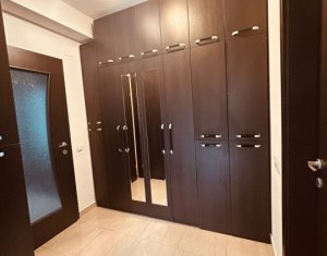 Apartament deosebit cu 2 camere, la cheie, în zona de case din Florești.
