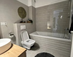 Apartament 3 camere, 68 mp, Floresti, Terra