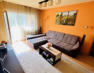 Apartament 3 camere de vanzare in Manastur, Cluj Napoca