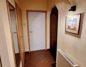 Apartament 3 camere de vanzare in Manastur, Cluj Napoca
