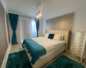 Apartament de lux, 3 camere, mobilat si utilat+garaj, Centru