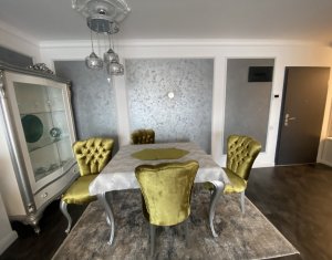 Apartament de lux, 3 camere, mobilat si utilat+garaj, Centru