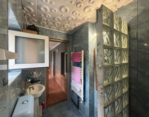 Apartament la casa in zona Andrei Muresanu, 2 camere, 60mp, decomandat