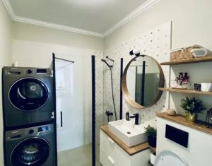 Apartament cu 2 camere, decomandat, in cartierul Andrei Muresanu!