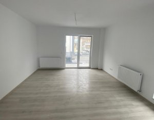 Apartament frumos si spatios, 66mp strada Florilor, Floresti 