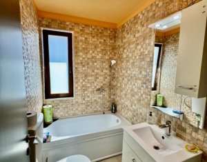 Apartament 3 camere, garaj, situat in Floresti, zona Sub Cetate