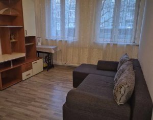 Apartament 2 camere, semidecomandat, 51 mp, Facultatea de Litere