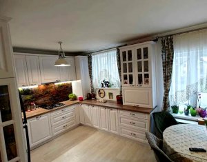 Apartament 3 camere, etaj 1, parcare, cartier Europa