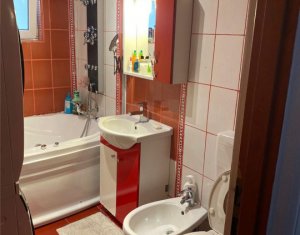Apartament 3 camere, situat in Floresti, zona Teilor