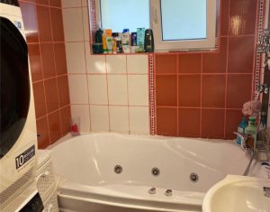 Apartament 3 camere, situat in Floresti, zona Teilor