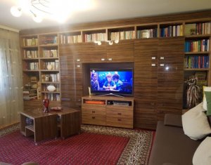 Apartament cu 3 camere, semicentral, zona Dorobantilor