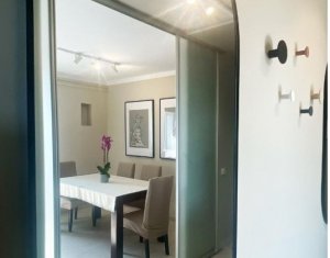 Apartament cu 2 camere decomandate, in cartierul Zorilor!