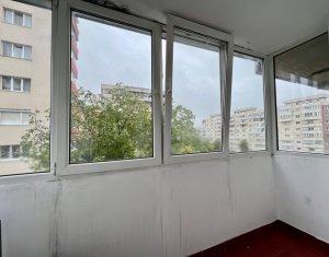 Apartament 3 camere decomandat, Pod Calvaria