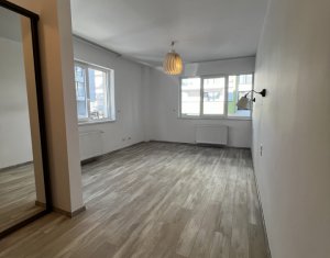 Apartament 119mp 4 camere, 2 parcari, zona OMV calea Turzii 