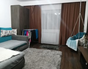 Apartament o camera, situat in zona semicentrala