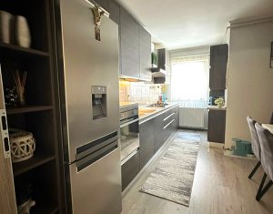 Apartament 64mp cu balcon, zona BMW