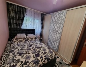 Vanzare apartament 3 camere decomandate, Intre Lacuri