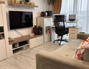 Apartament 3 camere, 2 bai, etaj retras, terasa, parcare, Marasti