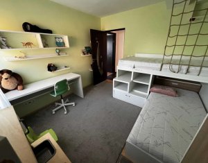 Aparatament 3 camere, finisat, utilat, parcare cu CF , Floresti