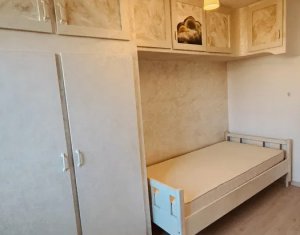 Apartament 3 camere, Plopilor, zona Platinia, renovat recent, bloc caramida
