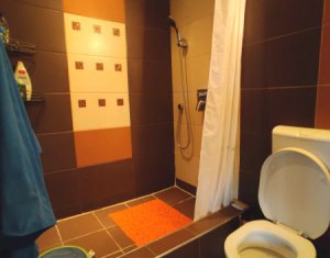 Apartament 2 camere, 80 mp, zona centrala