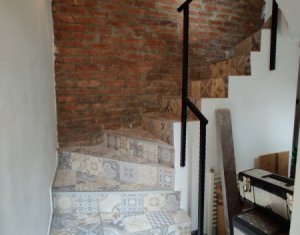Apartament 2 camere, 80 mp, zona centrala