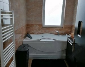 Apartamente 3 camere, parcare,  zona Eroilor