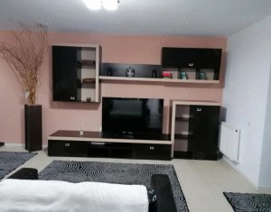 Apartamente 3 camere, parcare,  zona Eroilor