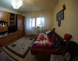 Vanzare apartament 2 camere, etaj 2/4, zona Interservisan, Gheorgheni