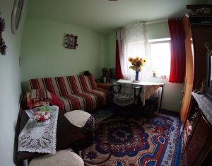 Vanzare apartament 2 camere, etaj 2/4, zona Interservisan, Gheorgheni