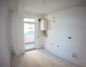 Vanzare apartament de 2 camere decomandat 59 mp, parcare subt., zona Iulius Mall