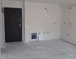 Apartament semifinisat cu 2 camere, parcare optional, cu CF, zona strazii Lunii