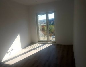 Apartament cu 3 camere, etaj interm., balcon, finisat, Buna Ziua, Sud-Est