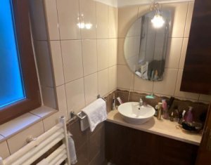 Apartament 3 camere in imobil tip vila, Zona Pasapoarte - Piata Cipariu !