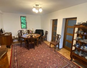 Apartament 3 camere in imobil tip vila, Zona Pasapoarte - Piata Cipariu !