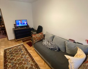 Apartament 3 camere in imobil tip vila, Zona Pasapoarte - Piata Cipariu !