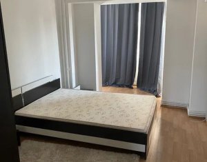 Vanzare apartament 3 camere decomandat, finisat si mobilat, cartier Marasti