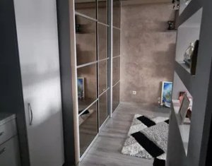 Lakás 2 szobák eladó on Baciu