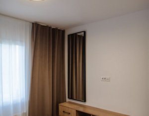 Lakás 4 szobák eladó on Cluj-napoca, Zóna Manastur