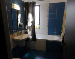 Apartament cu 3 camere spatios  finisat, mobilat, utilat, parcare, Florești