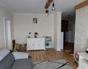 Apartment 2 rooms for sale in Floresti