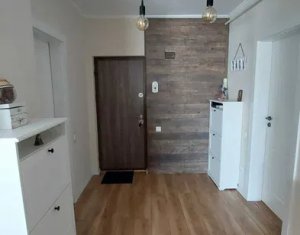 Apartment 2 rooms for sale in Floresti