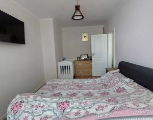 Apartment 2 rooms for sale in Floresti