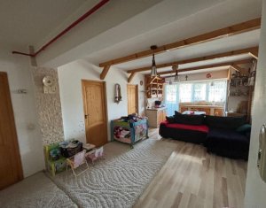 Sale apartment 3 rooms in Baciu