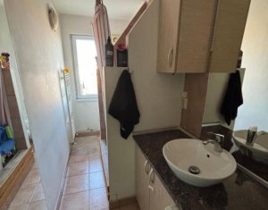 Apartament 2 camere, zona Petrom, parcare subterana
