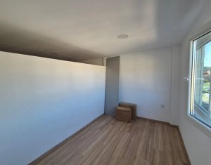 Apartment 2 rooms for sale in Floresti