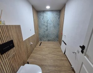Apartment 2 rooms for sale in Floresti