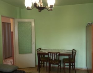De vanzare apartament cu 3 camere, 2 bai, Calvaria