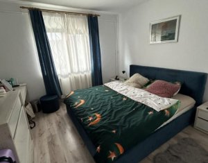 Apartament 2 camere, zona Supeco, bloc de 4 etaje, finisat si mobilat !