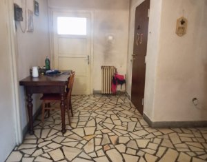 Ultracentral Apartament cu 3 camere cu suprafata construita de 117 mp